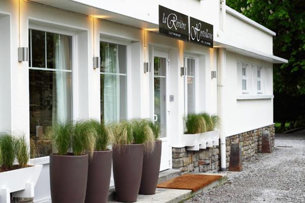 Hostellerie De La Riviere Saint-Étienne-au-Mont Exterior photo
